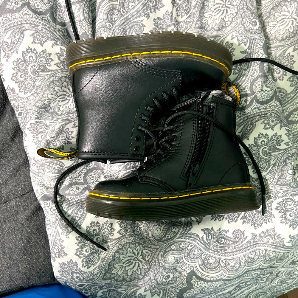 Dr martens sz 6/7